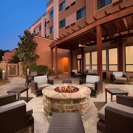 Courtyard By Marriott Tyler Hotel Exterior photo